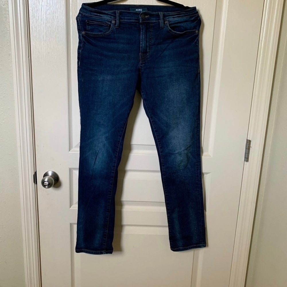 Aeropostale Slim Straight Jean